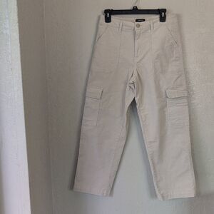 Jones New York Women's Cargo Corduroy Dress Pants Cream Beige size 8 high Rise